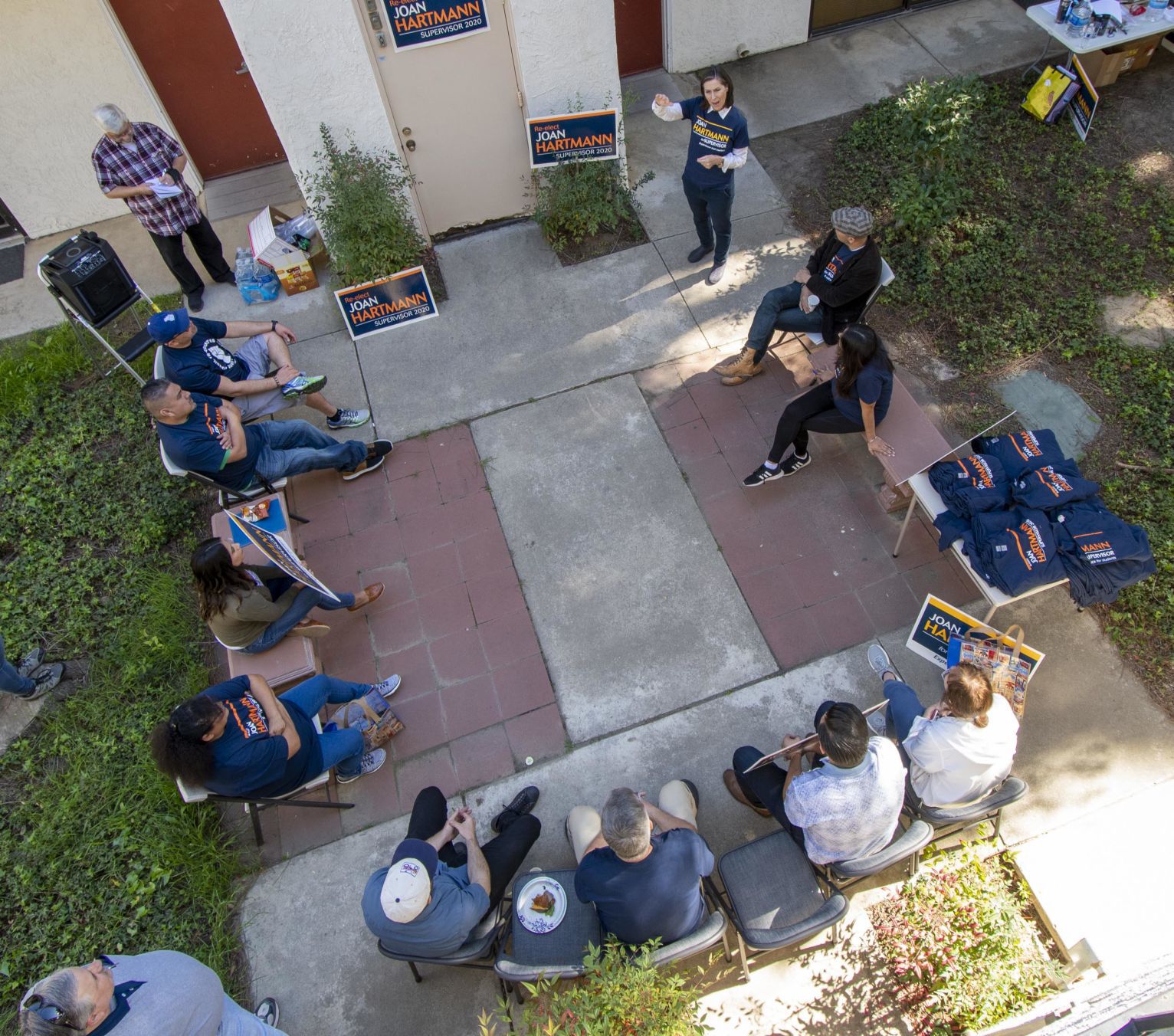 020120 Hartmann Kickoff 05.jpg